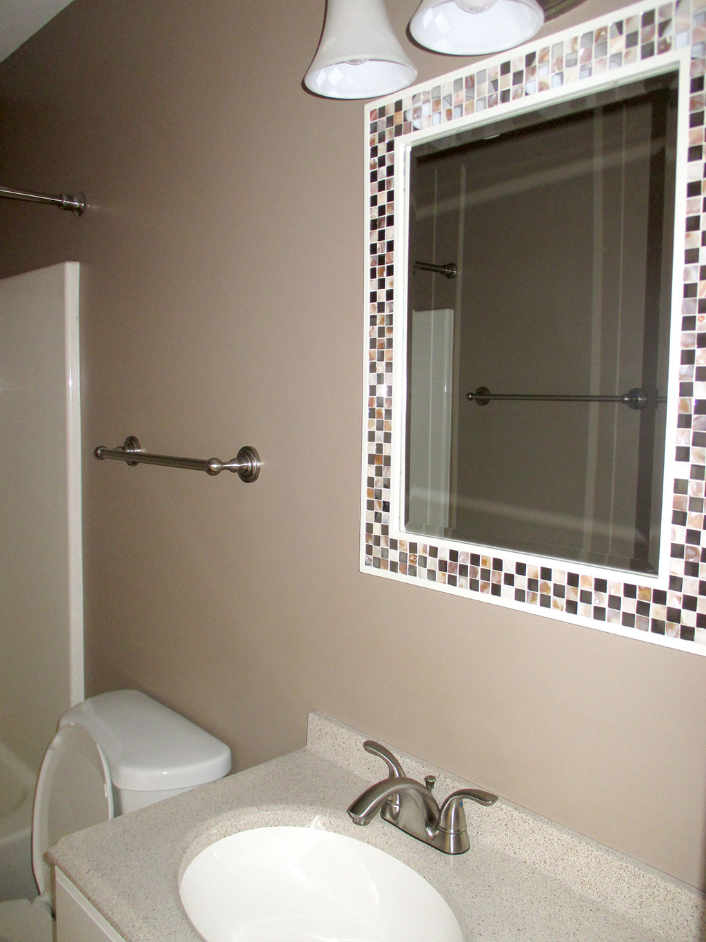 2 bedroom 1 bath for rent