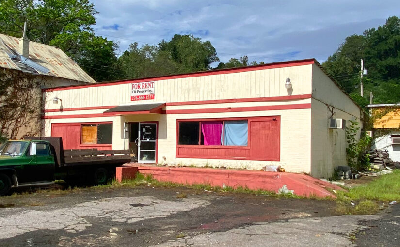 AM Auction Tract 22: 930 Blackberry Rd., Bassett, VA