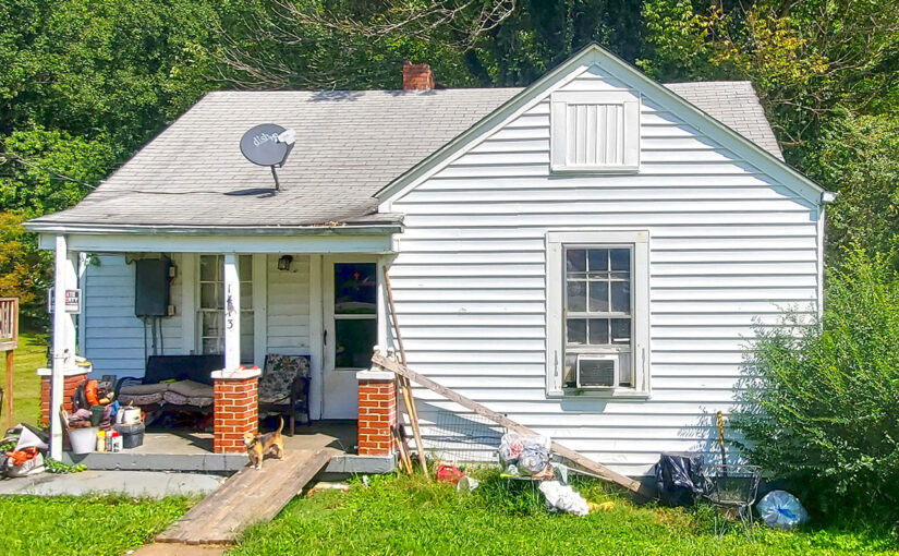 PM Auction Tract 40: 1413 Rivermont Hts., Martinsville, VA