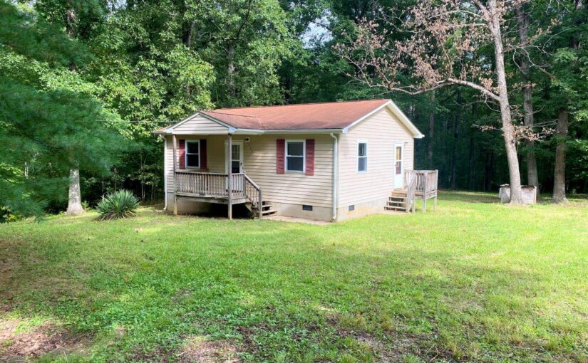 For Sale: 2 Bedroom, 1 Bath, 720 SF Home