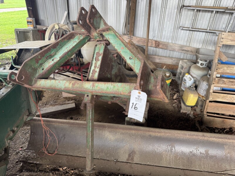 Lot 16: John Deere 3 pt 8’ road blade will angle.