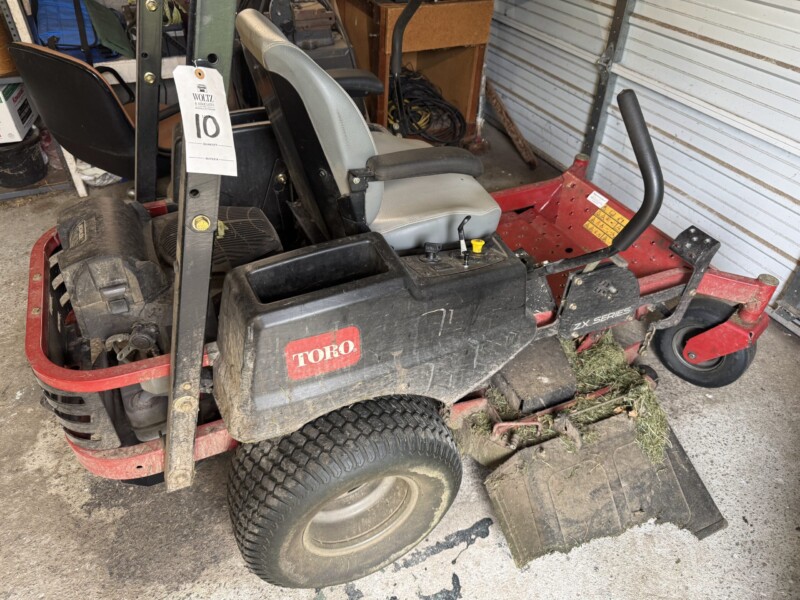 Lot 10: Toro zero turn lawn mower